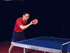 乒乓球技巧大揭秘（从初学者到高手，掌握这些技巧让你变强）
