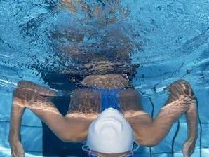 学游泳换气技巧的方法与技巧（掌握正确的换气技巧，轻松学会游泳）