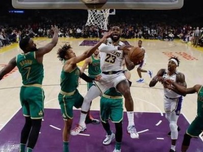 NBA球队单赛季场均得分排行榜揭晓（以场均得分为指标，哪支球队在上赛季中最为出彩？）