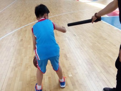 篮球全队防守战术训练的重要性（提升整体团队防守水平，取得更多胜利）
