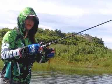 流水垂钓之路亚钓鱼技巧（探索流水中的钓鱼奥秘，提升路亚技巧）