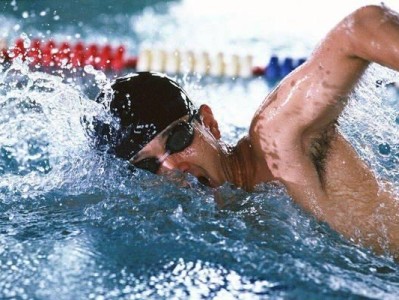 游泳中的呼吸换气技巧（掌握正确的呼吸方式，畅享游泳乐趣）