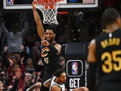 NBA总季后赛得分排行榜（揭秘历届季后赛得分王，勒布朗是否能超越乔丹？）