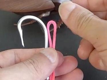 探秘路亚枪竿的钓鱼技巧（挑战垂钓极限，路亚枪竿引领钓鱼新潮流）