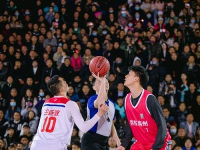篮球魂火燃烧，激情防守再度诞生（以气氛超燃，挑衅防守引爆场上激烈对抗）