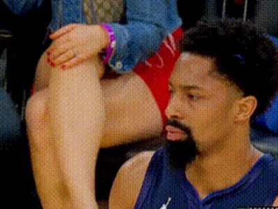 2015年NBA老板资产排行榜揭晓（财富巨头争霸NBA，哪位老板实力最强？）