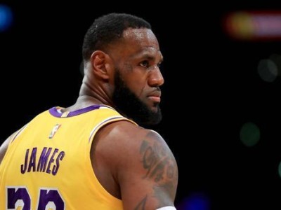 NBA打球时间排行榜（NBA历史上场均时间最长的15位球员及其表现）