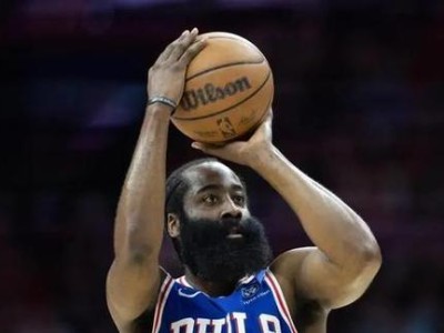 NBA历史三分球命中率排行榜（探索全时代最准的三分射手，令人叹为观止的命中率！）