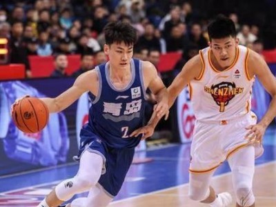篮球防守下的足球困境（足球队面对篮球队的进攻如何应对？）