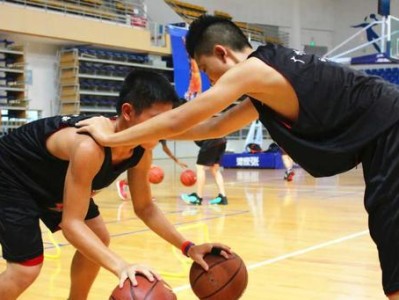 篮球防守基础训练教学（打好篮球基础，攻守兼备）