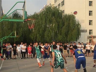 篮球3v3壳式防守教学（提升篮球防守技巧，实战动作分解与训练方法）