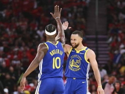 NBA球星出手次数排行榜（揭秘NBA历史上出手最多的球星和他们的出手秘籍）