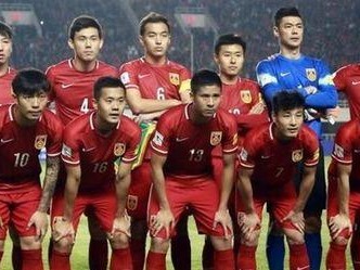 中国队进球，向世界展示实力（以世界杯40强中国队进球为主题，让世界看到中国足球的进步）